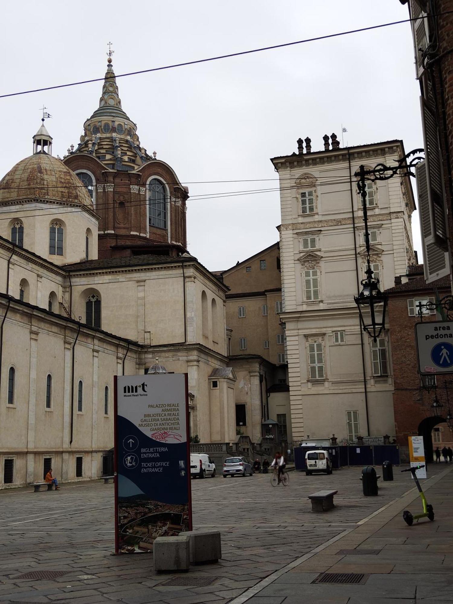 Nonpertutti Piazza Castello Senior E Famiglie Top Torino Eksteriør billede